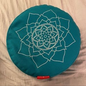 Yoga Pillows - EUC